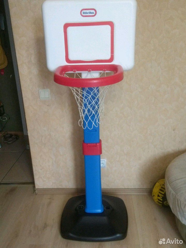 How to put together little tikes basketball hoop