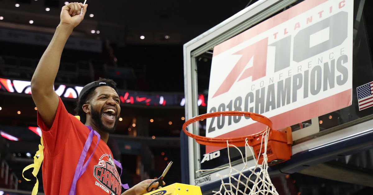 How much is ncaa basketball 10