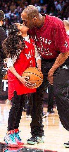 How to propose at a basketball game