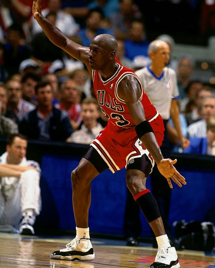 2001 Ultimate Collection #MJA Michael Jordan Auto BGS 9.5/10