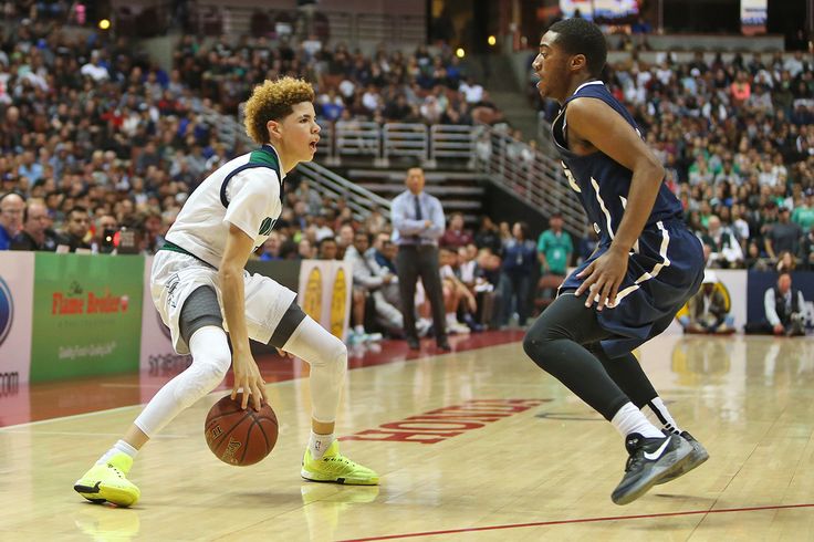 How long is a basketball game high school