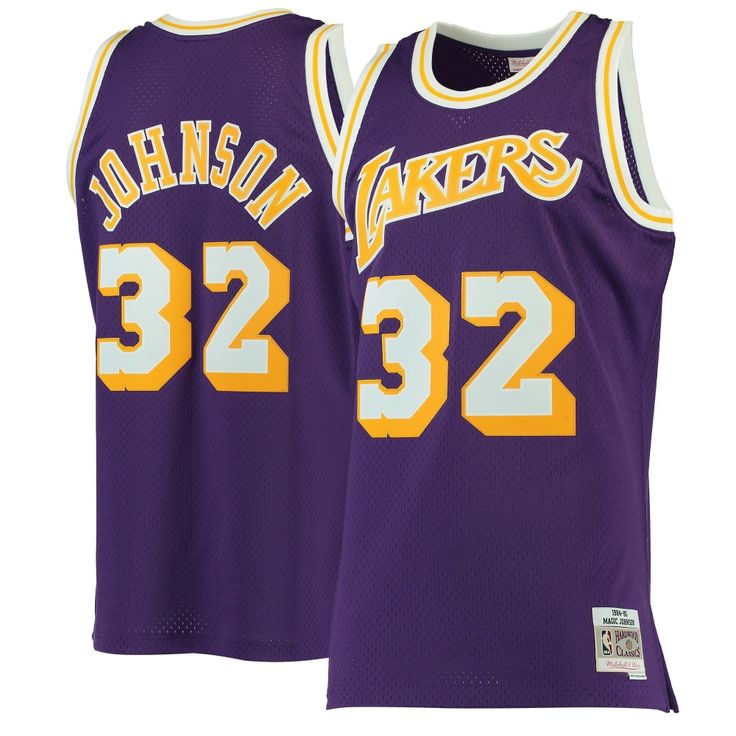 How Do Mitchell and Ness NBA Jerseys Fit? [Sizing Guide] – Sports Fan Focus