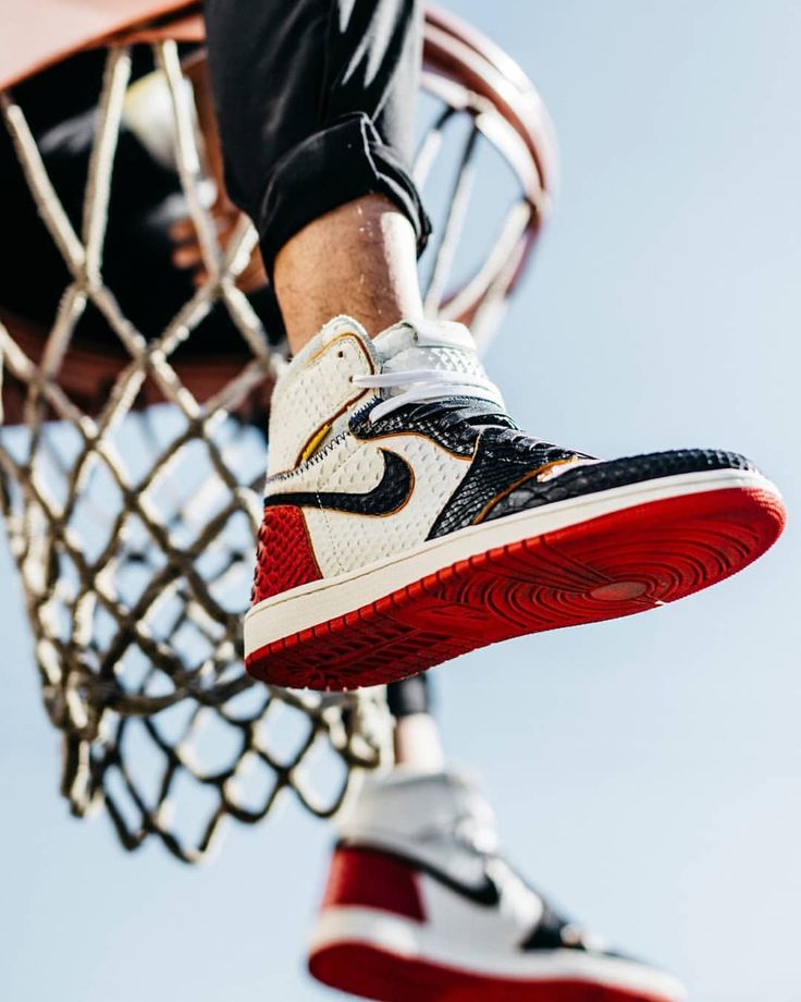 How to create your own basketball shoe